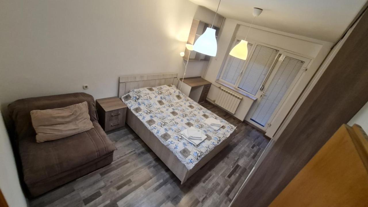 Center Cosy Apartment Skopje Eksteriør bilde